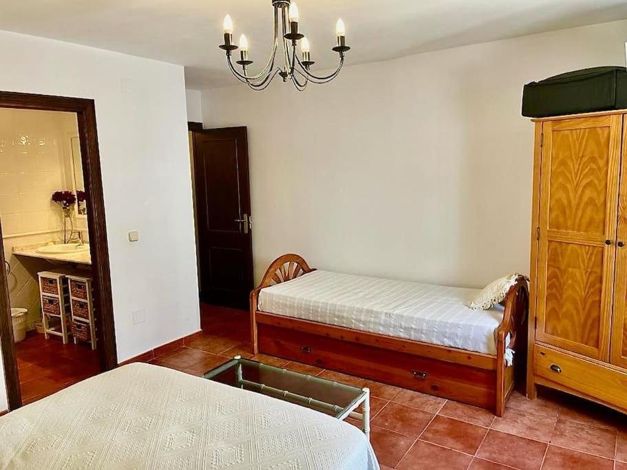 Hermosa Casita De Pueblo Con Piscina En Benahavis Ngoại thất bức ảnh